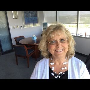 Meet your Posher, Andria